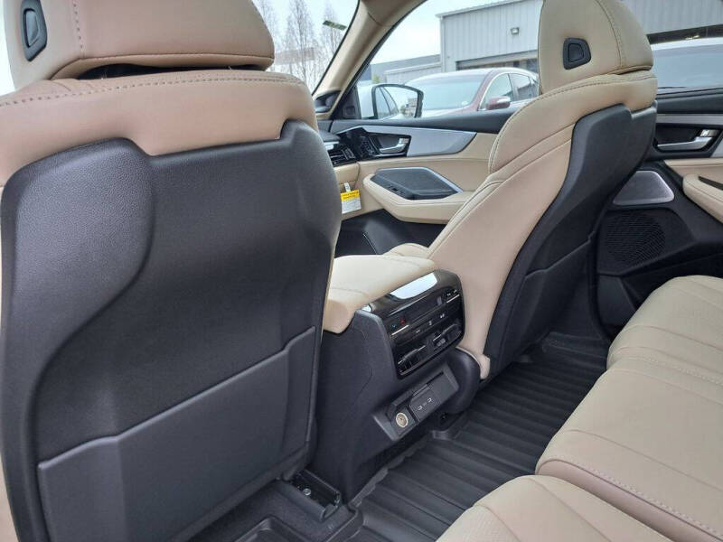 2026 Acura MDX w/Tech