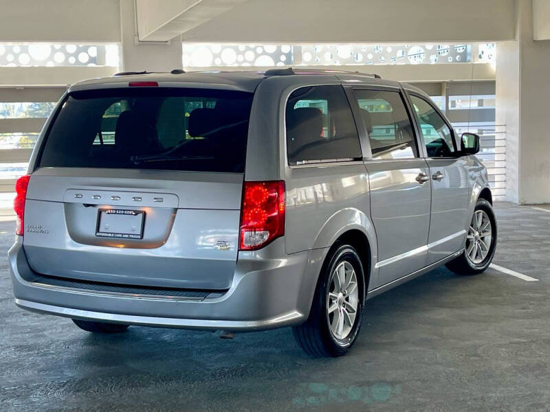 2019 Dodge Grand Caravan SXT photo 10