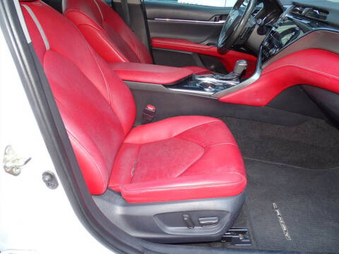 2019 Toyota Camry XSE