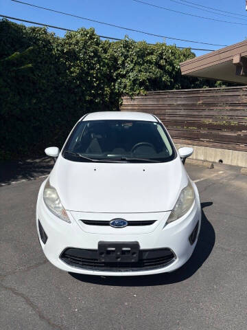 2011 Ford Fiesta SE