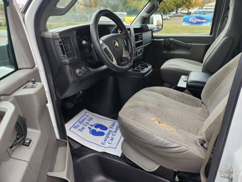 2016 Chevrolet Express 2500