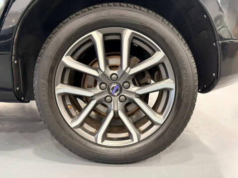 2017 Volvo XC60 T6 Dynamic