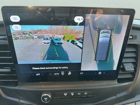 2025 Ford Transit 250