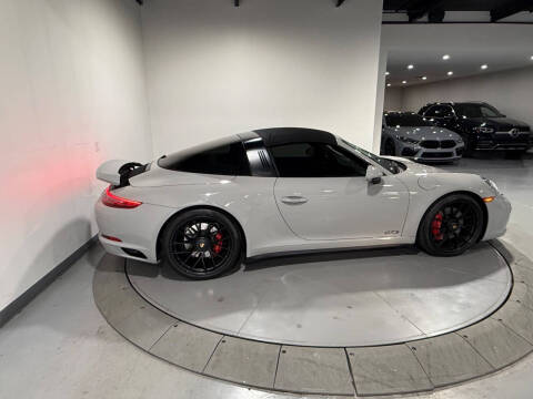 2018 Porsche 911 Targa 4 GTS