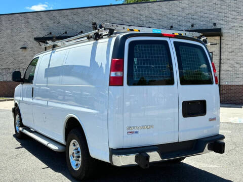 2017 GMC Savana 2500