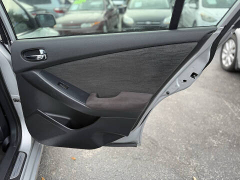 2012 Nissan Altima 2.5 S