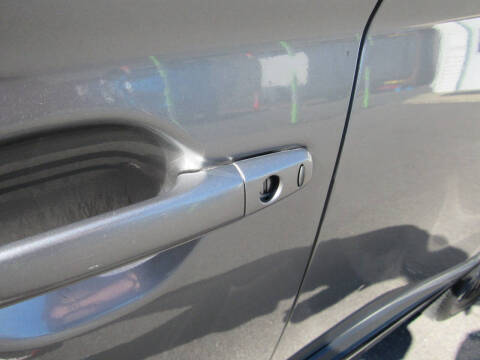 2020 Mitsubishi Outlander LE