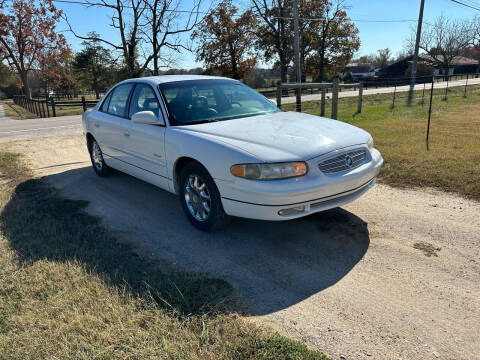 2001 Buick Regal for sale at TRAVIS AUTOMOTIVE in Corryton TN