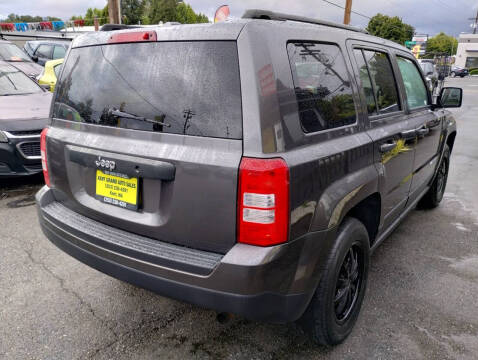 2016 Jeep Patriot Sport