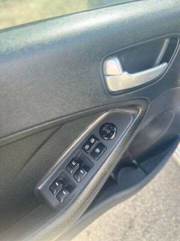 2017 Kia Forte