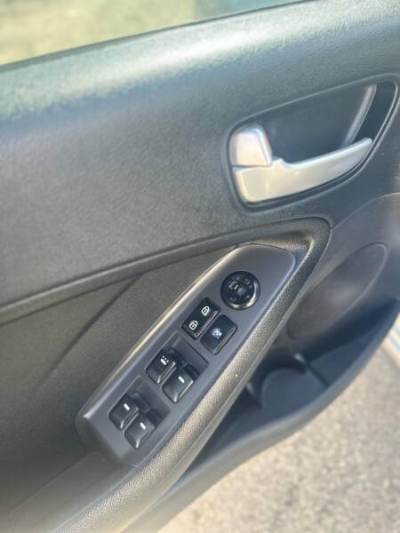 2017 Kia Forte