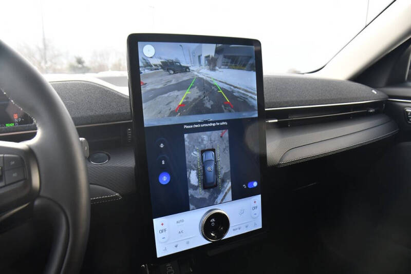 2025 Ford Mustang Mach-E Premium