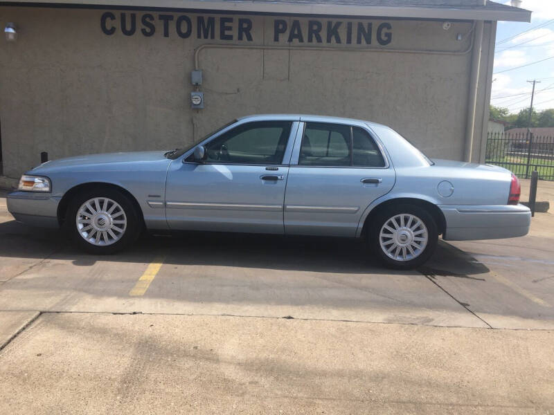 2009 Mercury Grand Marquis for sale at True Auto Sales & Wrecker Service in Dallas TX