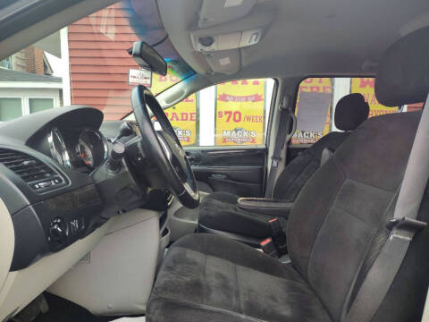 2016 Dodge Grand Caravan SE