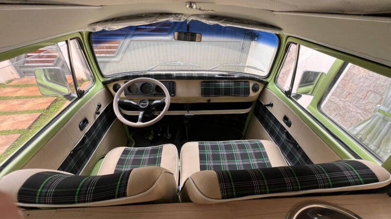 1991 Volkswagen Bus