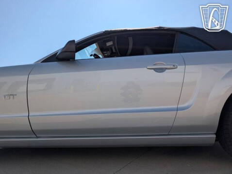 2005 Ford Mustang