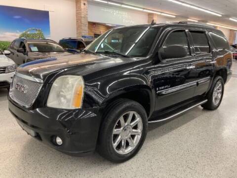 2007 GMC Yukon for sale at Dixie Imports in Fairfield OH