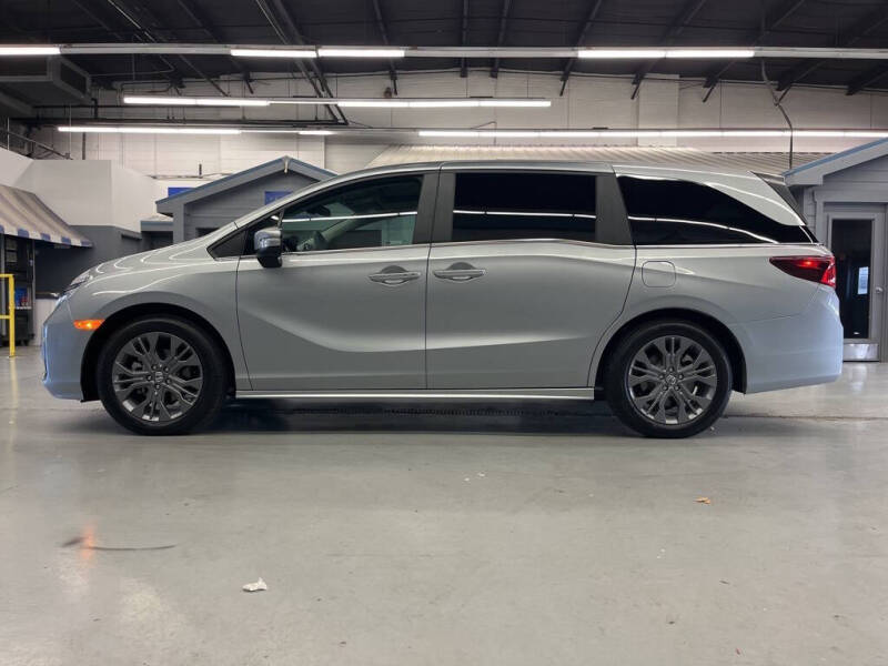 2025 Honda Odyssey Touring