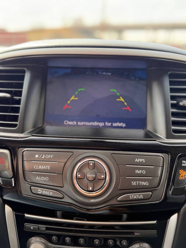 2019 Nissan Pathfinder S