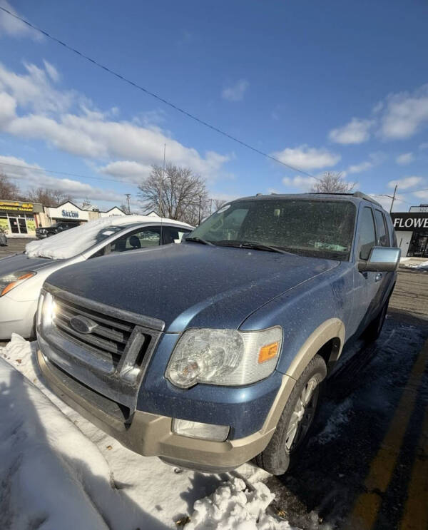 2009 Ford Explorer Eddie Bauer's photo