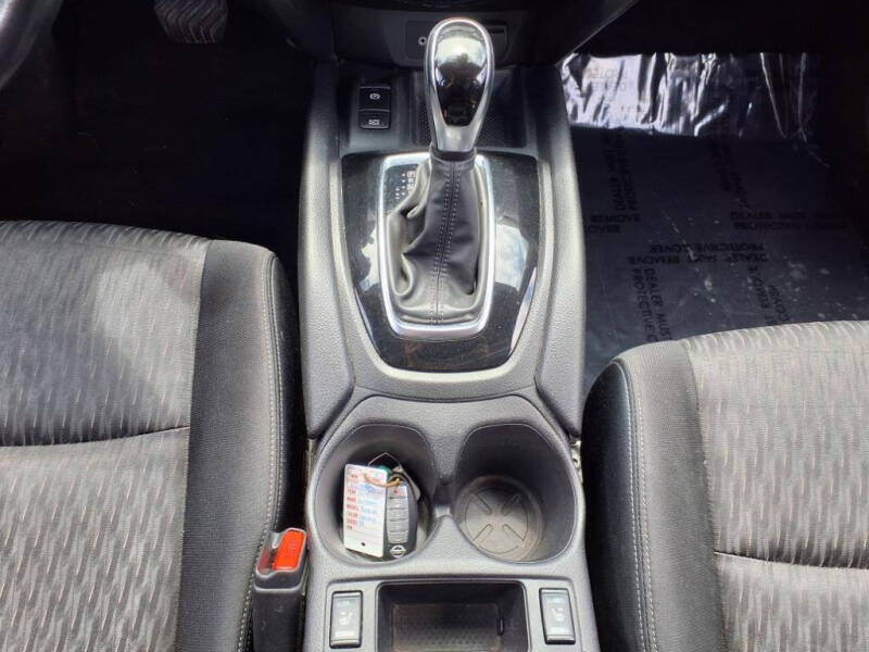 2019 Nissan Rogue SV