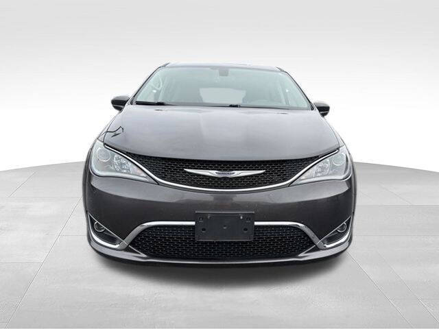 2020 Chrysler Pacifica Touring