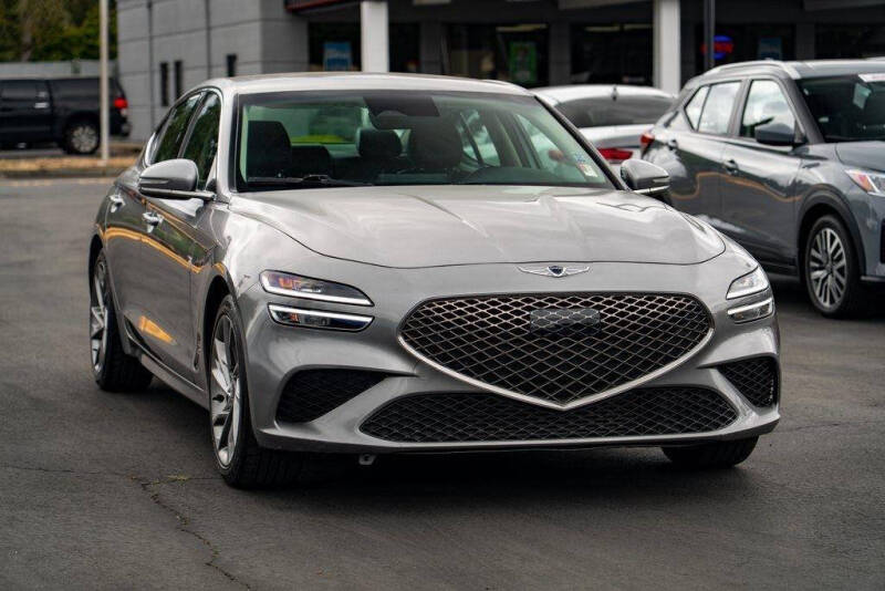 2022 Genesis G70