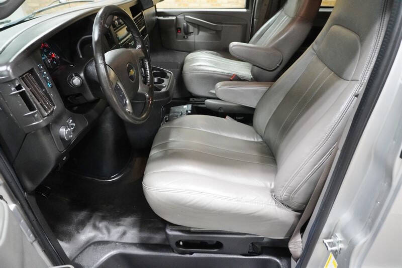 2019 Chevrolet Express LS 2500