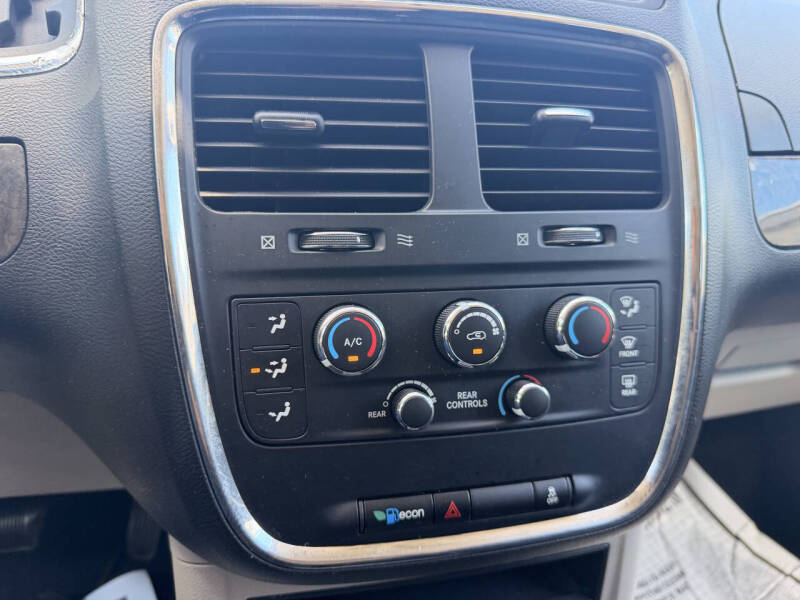 2011 Dodge Grand Caravan Express