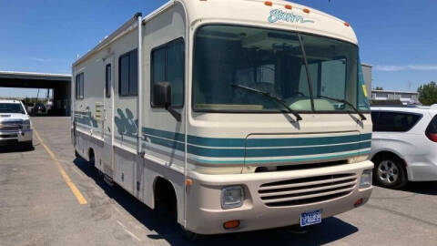 1996 Chevrolet CHASSIS Forward Control for sale at KHAN'S AUTO LLC in Worland WY