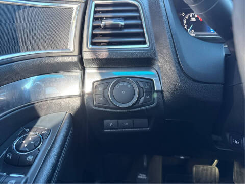 2016 Ford Explorer Sport