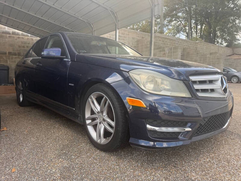 2012 Mercedes-Benz C-Class C250 Sport's photo