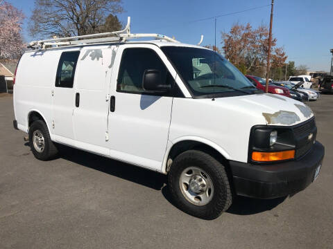 2010 Chevrolet Express Cargo for sale at Sinaloa Auto Sales in Salem OR