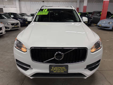 2016 Volvo XC90 T6 Momentum