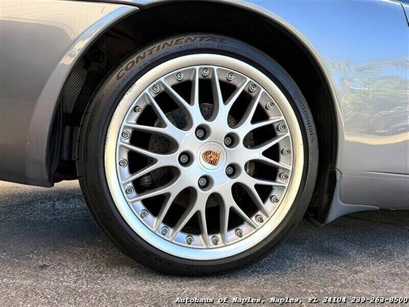 2003 Porsche 911 Carrera