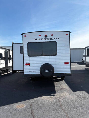 2025 Gulfstream 236RL