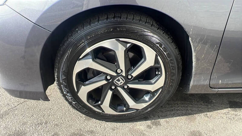 2017 Honda Accord EX-L w/Navi w/Honda Sensing