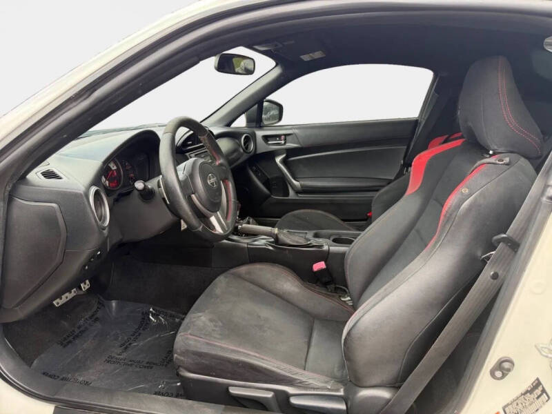 2013 Scion FR-S