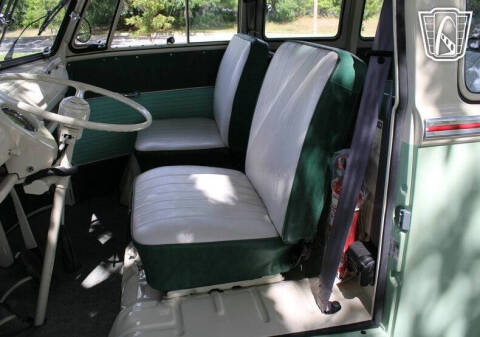 1974 Volkswagen Samba