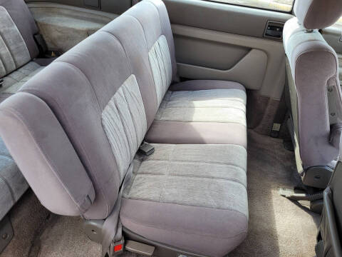 1989 Mazda MPV