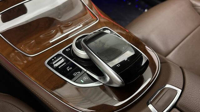 2019 Mercedes-Benz E-Class E 300