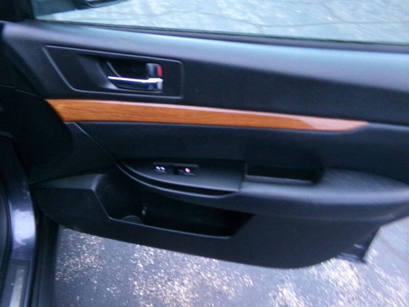 2014 Subaru Outback 3.6R Limited