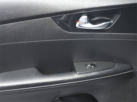 2022 Kia Forte GT Line