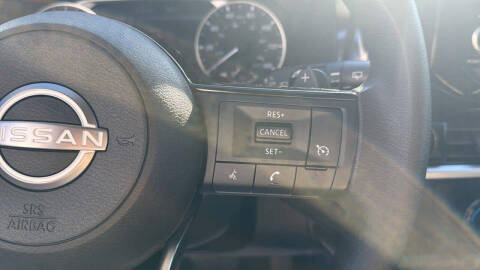 2022 Nissan Pathfinder S