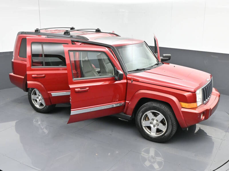2010 Jeep Commander Sport