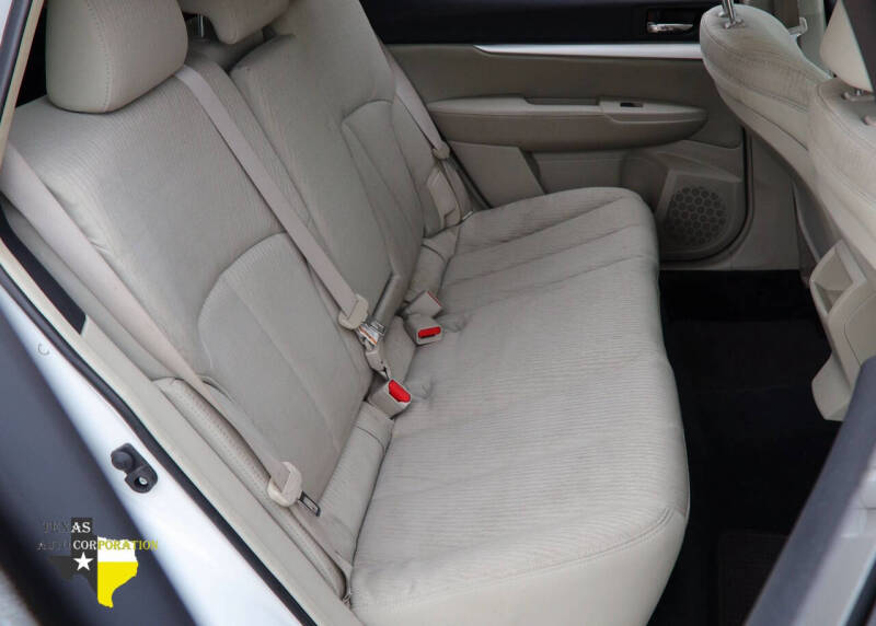 2011 Subaru Outback 2.5i Premium