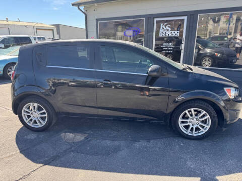 2016 Chevrolet Sonic LT Manual