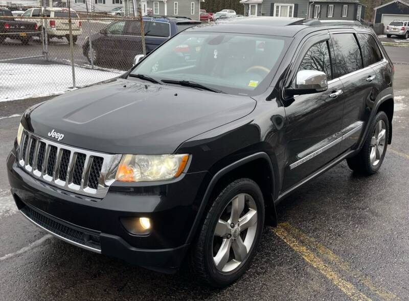 2011 Jeep Grand Cherokee for sale at Select Auto Brokers in Webster NY