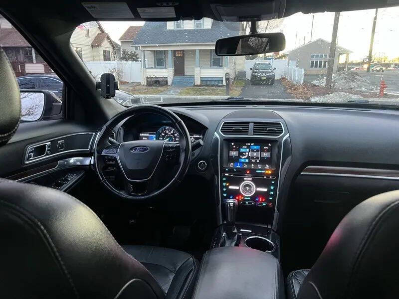 2017 Ford Explorer Limited