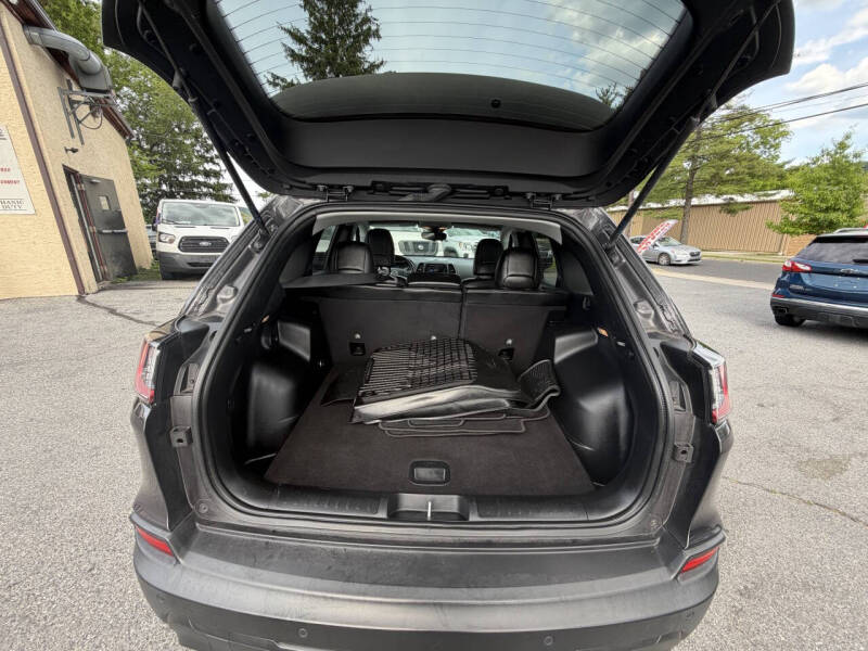 2021 Jeep Cherokee Altitude